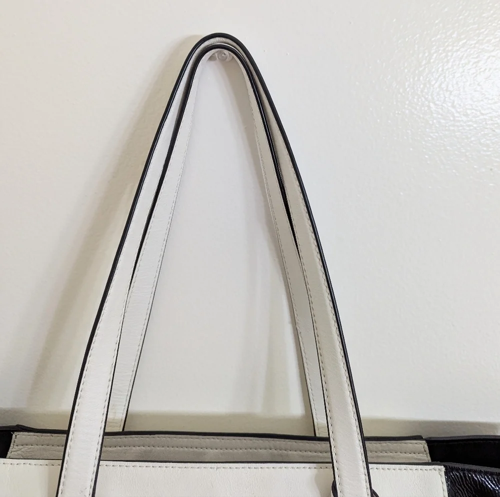 Lauren Ralph Lauren lrl leather